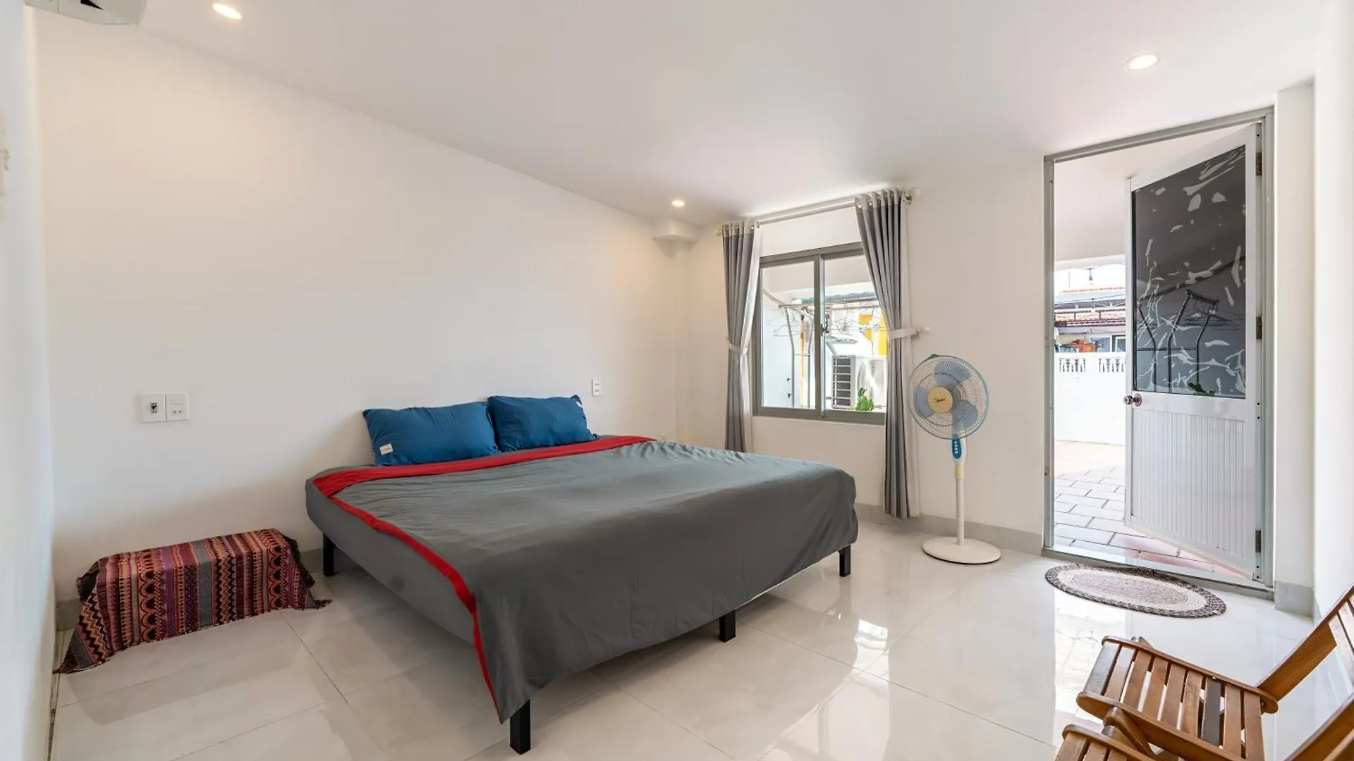 Hoi An Love.Ly Hostel Bed & Breakfast